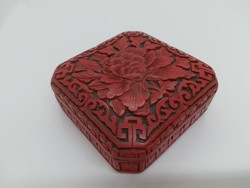 Gyönyörű antik kínai Cinóber rózsás dobozka