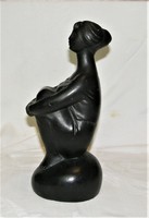 Kucs Béla Ülő Nő Fekete Kerámia Figura 27 cm