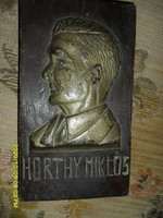 Horthy Miklós eredeti 1938-as jelzett  fafaragott portréja 