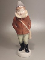 Now at a very special price!!! Aquincum porcelain cold boy porcelain figure