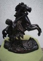 Lófékező bronz szobor, alkotás! Lóugratâs, lovász, lovaslivat betör! Gyönyörű lovas szobor patinás! 