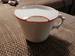 Bajszos férfiaknak készült régi csésze. Korából adódóan a széli csíkozású kopott, egyébként hibátlan