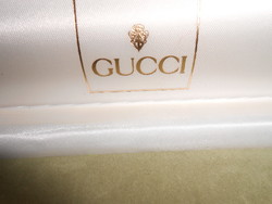Gucci díszdoboz  karkötőnek, órának, nyakláncnak, gyöngynek. 