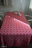 135 x 280 cm piros fehér kockás damaszt pamut nagy asztalterítő - újszerű terítő