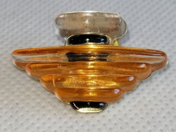 Káprázatos  LANCÔME Tresor 3D bross kitűző -parfümös üveg