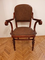 Thonet karfás szék