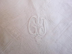G.J. monogramos asztalkendő törlőruha