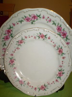 Jelzett Zsolnay virágos tál tányér 2 db. 23,5 és 19 cm. átmérővel.  hibátlan