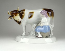 1C373 Régi Carl Scheidig Grafenthal porcelán tehénfejő nő szobor 18 cm