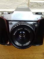 EXA -II b fényképezőgép saját tokjában 