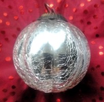 Vastag üveg karácsonyfa dísz repesztett ezüst gömb 9cm