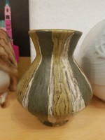 Gorka Lívia kerámia váza