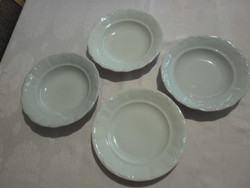 Fehér zsolnay paraszt tányér / 3 mély + 1 lapos/