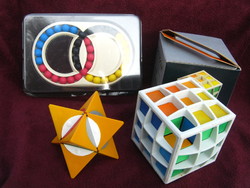 3 db logikai játék-kupac 80-as évek-Rubik éra-kuriózum-kitűnő ajándék- Vadász kocka, Dino Star stb.
