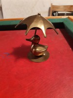 Pompás régi réz esernyős kacsa szobor