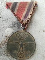 Német Birodalmi olimpiai kitüntetés, szalagon 