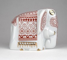 1C513 Sri Lanka-i porcelán elefánt eredeti fekete teával