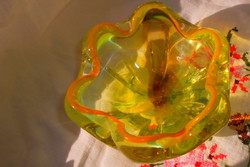 Muránoi vastag  üveg tál-uránzöld szín