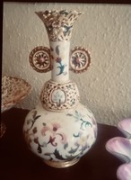 Zsolnay áttört diszítésű váza 23 cm, tökéletes állapotban