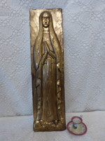 66 cm. Madonna / diófa.