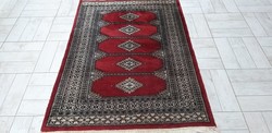 Bokhara mintás 100x140 kézi gyapjú perzsa szőnyeg MI_01 ingyen posta