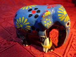 German porcelain elephant, painted for circus performance, length 6.5 cm. He has!