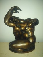 Murányi Gyula bronz szobor.