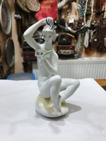 Régi Zsolnay figura 