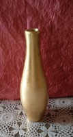 21 cm vase, probably ceramic, gold color, recommend!