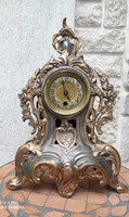 Gyönyörű asztali óra mechanikus szerkezet,ón tok barokk stílusban