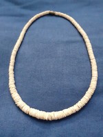 Kagylóhéj korongokból készült nyaklánc