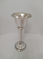ezüst váza