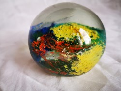 Régi, muránói, színes üveg gömb levélnehezék