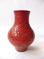 Modern Zsolnay piros repesztett eozin mázas váza