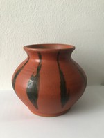 Iparművész retro jelzett kerámia váza P291