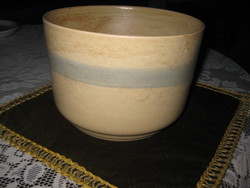 Ceramic bowl from Zsolna, with nice restrained colors, 18.5 x 13 cm, rare!!