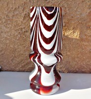 Bordó -fehér vastag muránói üveg váza különleges forma