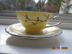 1940 a magyar porcelánfestő kézi monogramjával, ezüst növénymintás EPIAG D.F kávés csésze alátéttel