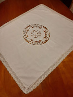 Riseliős tablecloth