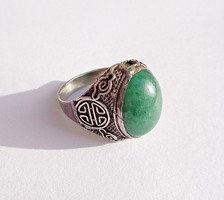 Green stony old chinese ring