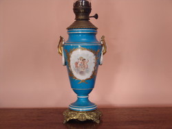 Antik Sevres porcelán petróleum lámpa