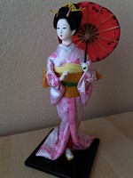 Japán porcelán gésa esernyővel