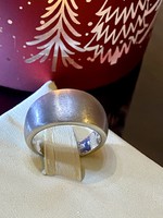Letisztult XENOX márkájú ezüst gyűrű