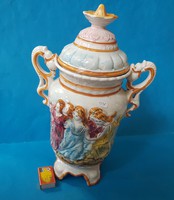 Kerámia (fajansz) fedeles váza Capodimonte stilusban