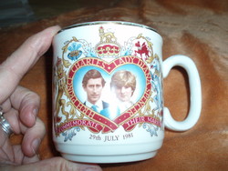 English porcelain commemorative mug Charles and Diana