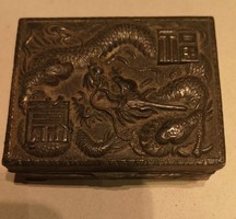 Antik ázsiai ékszertartó doboz Fém.