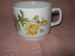 Zsolnay  sárga rózsás csésze