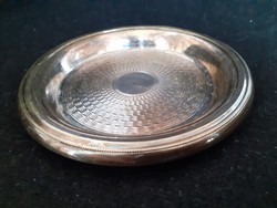 Antik ezüst, vagy ezüstözött tálka, szép nyomott mintával, jelzett, HENNIGER, 156 g