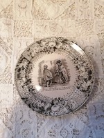 XIX. századi fajansz tányér, vzsáner képpel, vélhetőleg Sarreguemines, jelzés nincs
