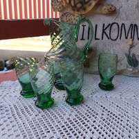 Retro zöld  üveg 14 cm magas kancsó +4 db  feles pohár Gyűjtői szépségek paraszti dekoráció